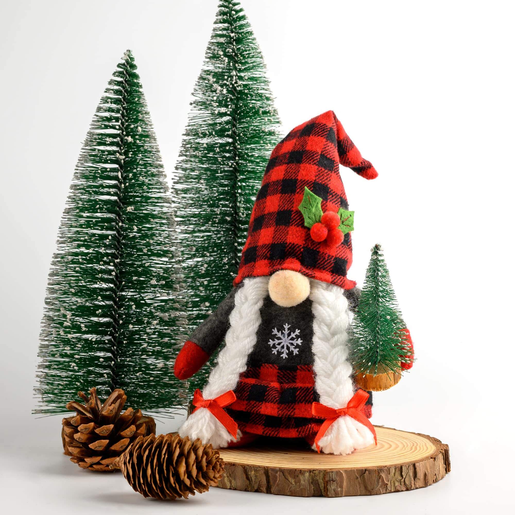 D-FantiX Red Checked Hat Christmas Gnomes